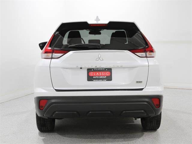 Used 2022 Mitsubishi Eclipse Cross LE image 21