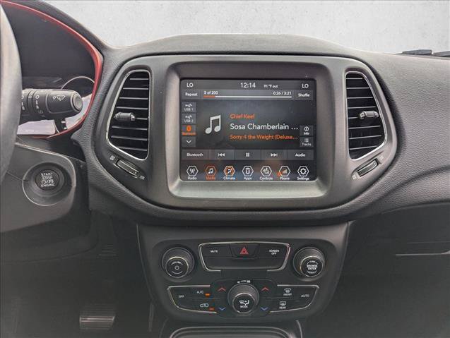 Used 2019 Jeep Compass Trailhawk w/ Leather Interior Group AWD/4WD image 14