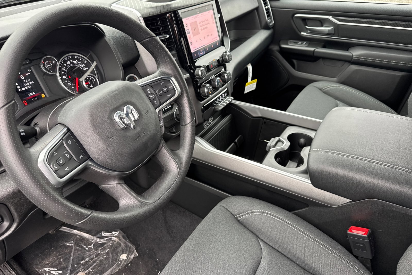 New 2026 RAM 1500 2WD Crew Cab image 9