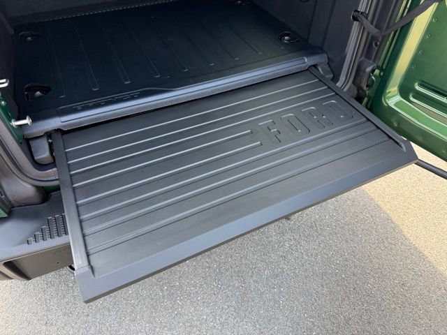 Used 2024 Ford Bronco Everglades image 8