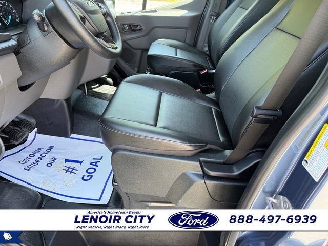 Used 2024 Ford E-Transit 148 High Roof RWD image 10