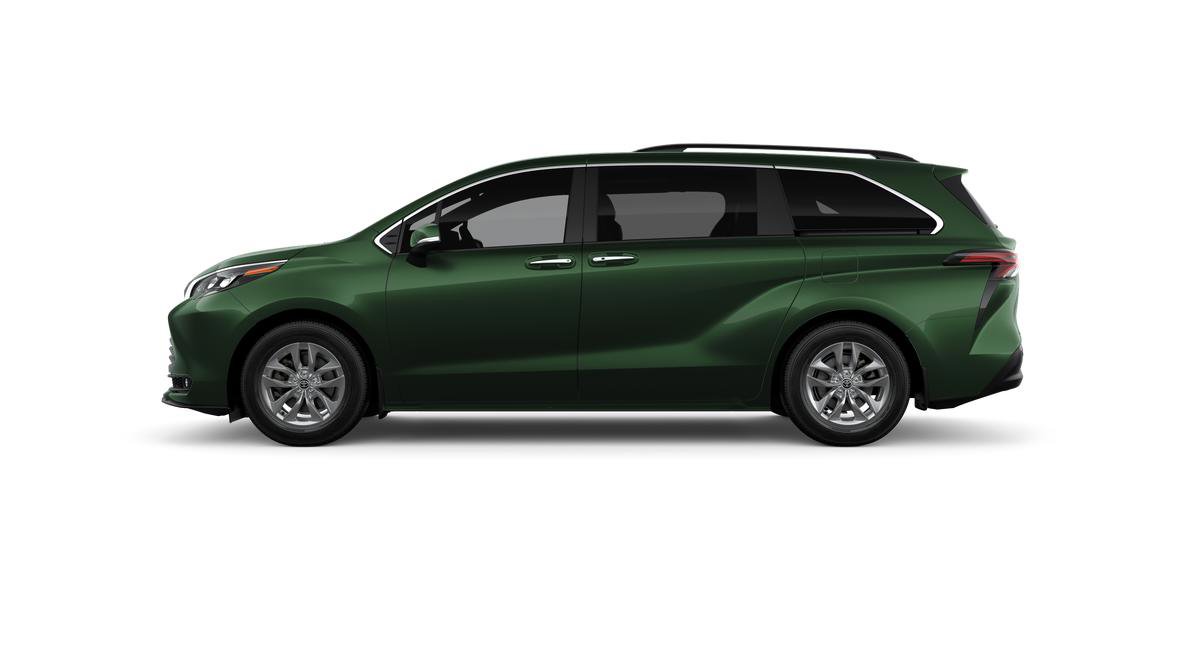 New 2026 Toyota Sienna XLE image 11