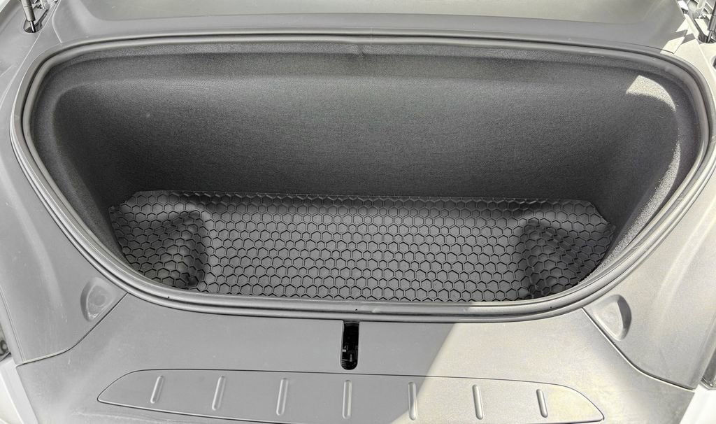 Used 2022 Tesla Model X Base image 14