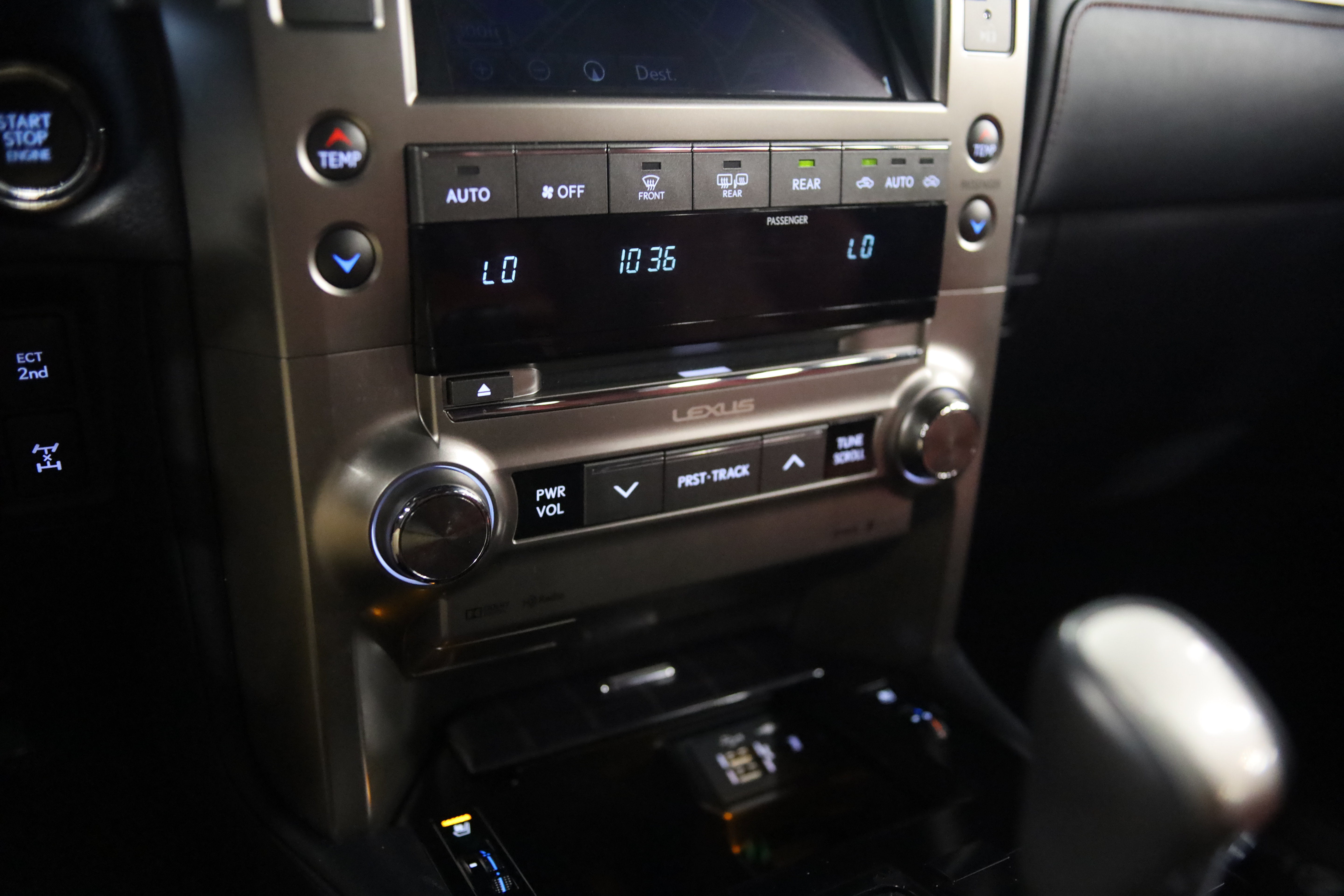 Used 2021 Lexus GX 460 Premium w/ Premium Package AWD/4WD image 30