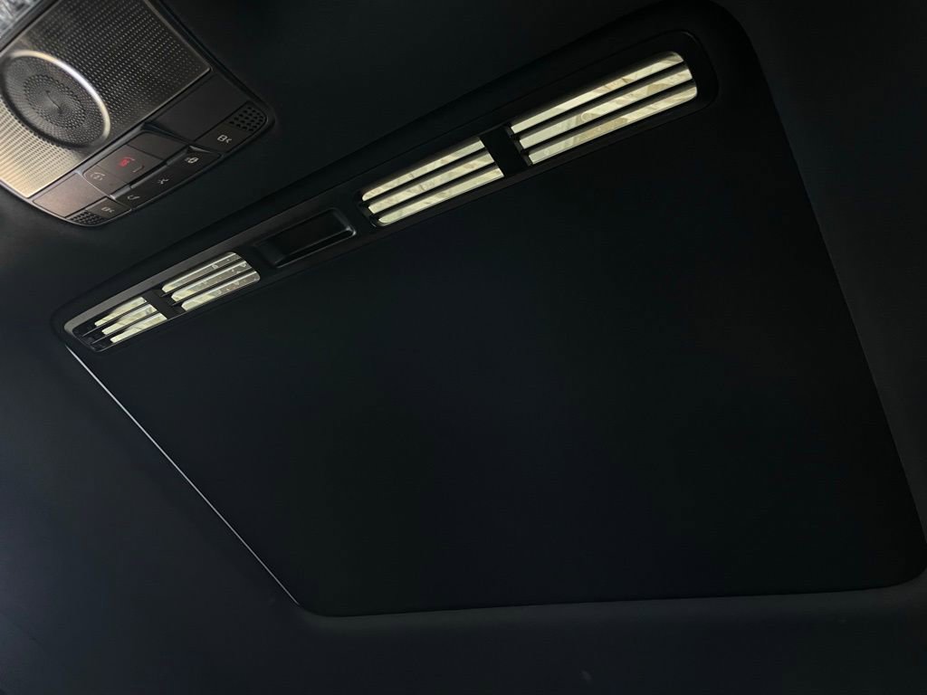 Used 2025 Mercedes-Benz G 550 image 51