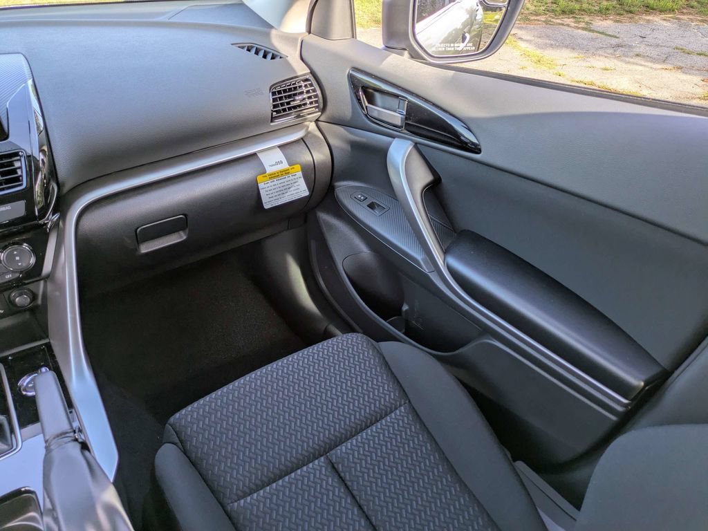 New 2026 Mitsubishi Eclipse Cross ES AWD/4WD image 17