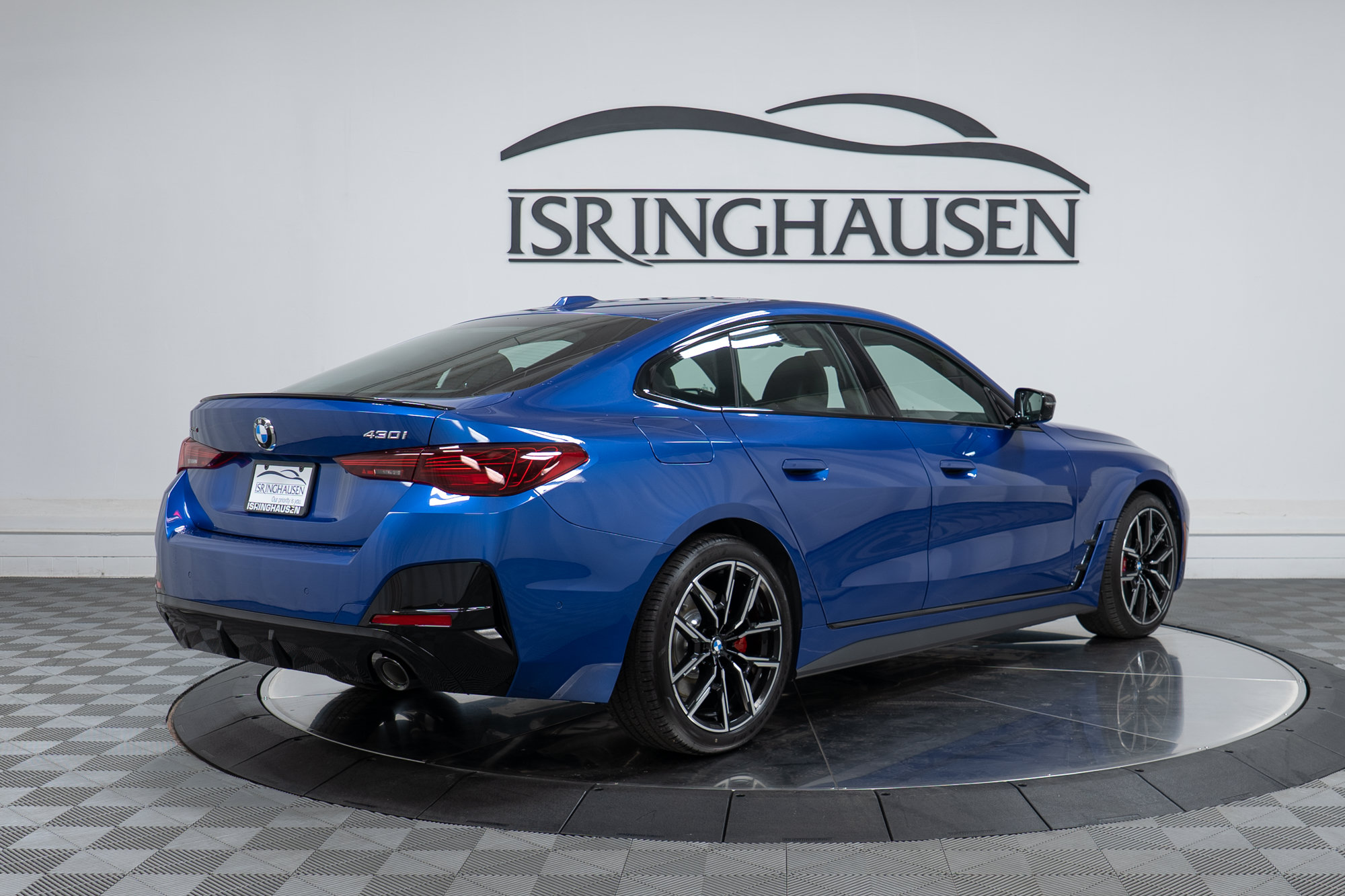 New 2026 BMW 430i xDrive w/ M Sport Package AWD/4WD image 5
