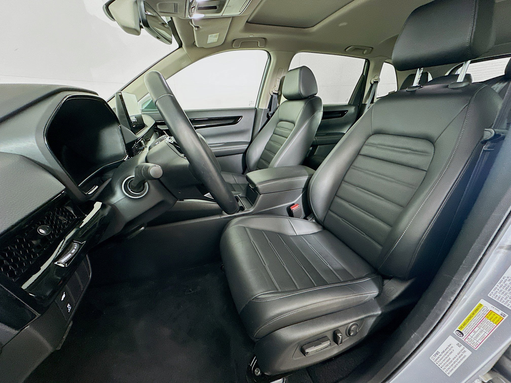 Used 2025 Honda CR-V EX-L image 13