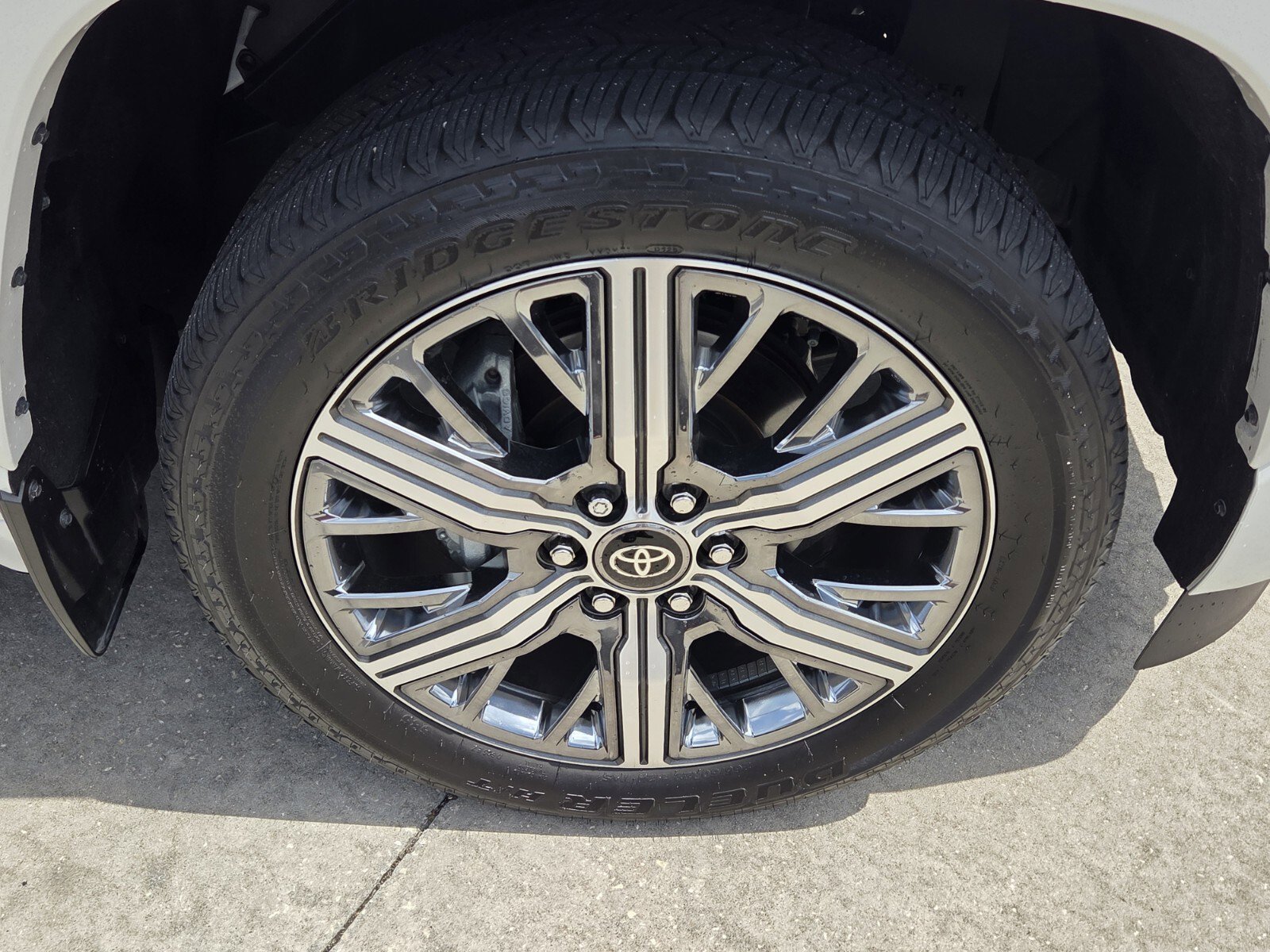 Certified 2025 Toyota Sequoia Capstone AWD/4WD image 14