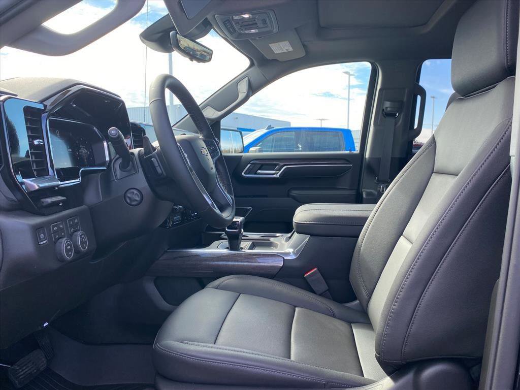 New 2026 Chevrolet Silverado 1500 LTZ w/ LTZ Premium Package image 14
