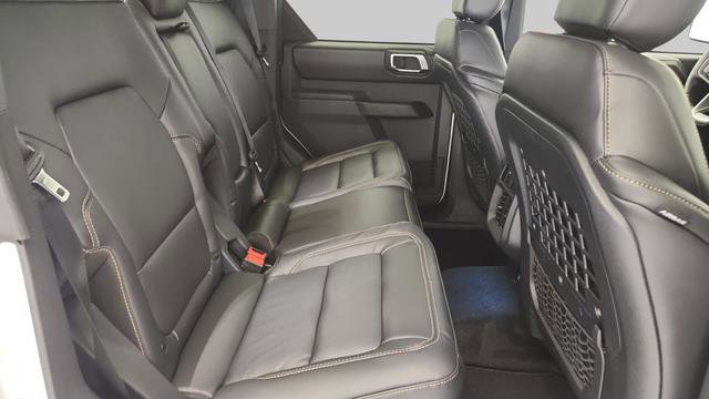 New 2025 Ford Bronco Badlands image 22