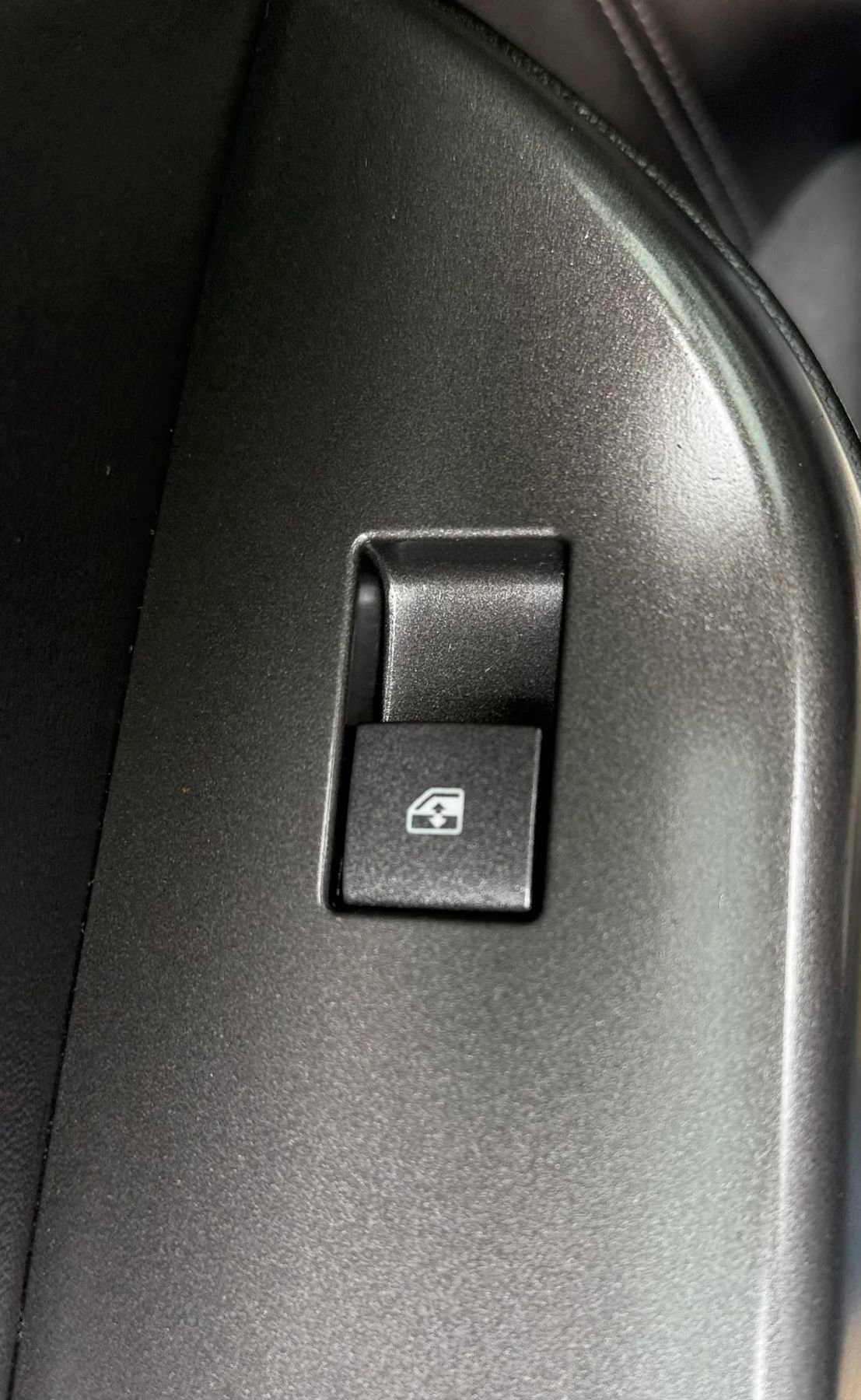 Used 2012 Cadillac SRX Luxury AWD/4WD image 31