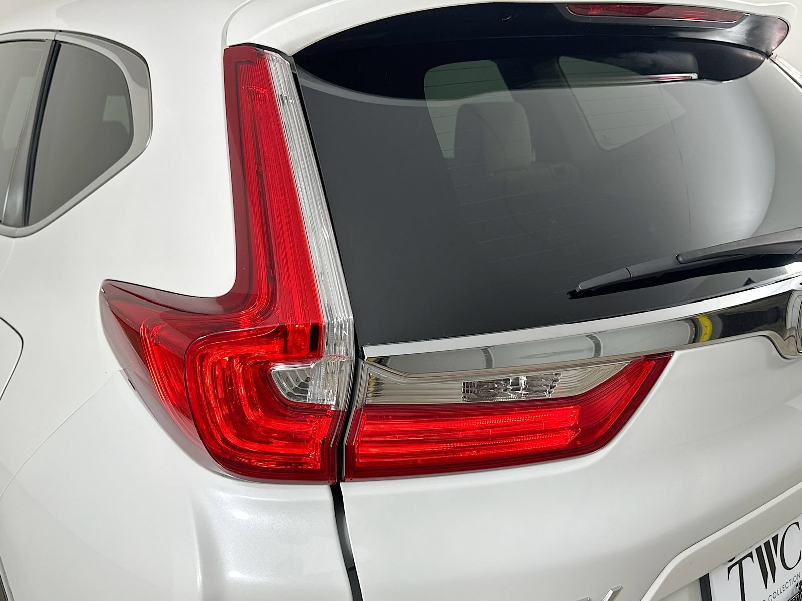 Used 2019 Honda CR-V EX image 11