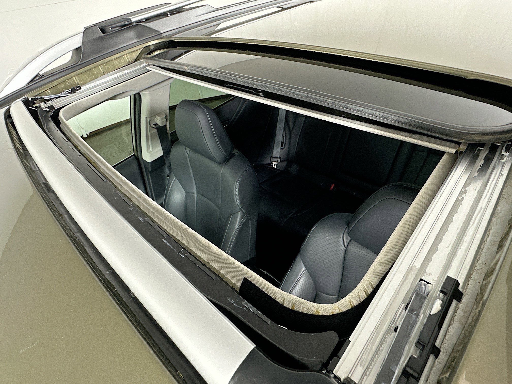 Used 2023 Subaru Outback Touring image 22