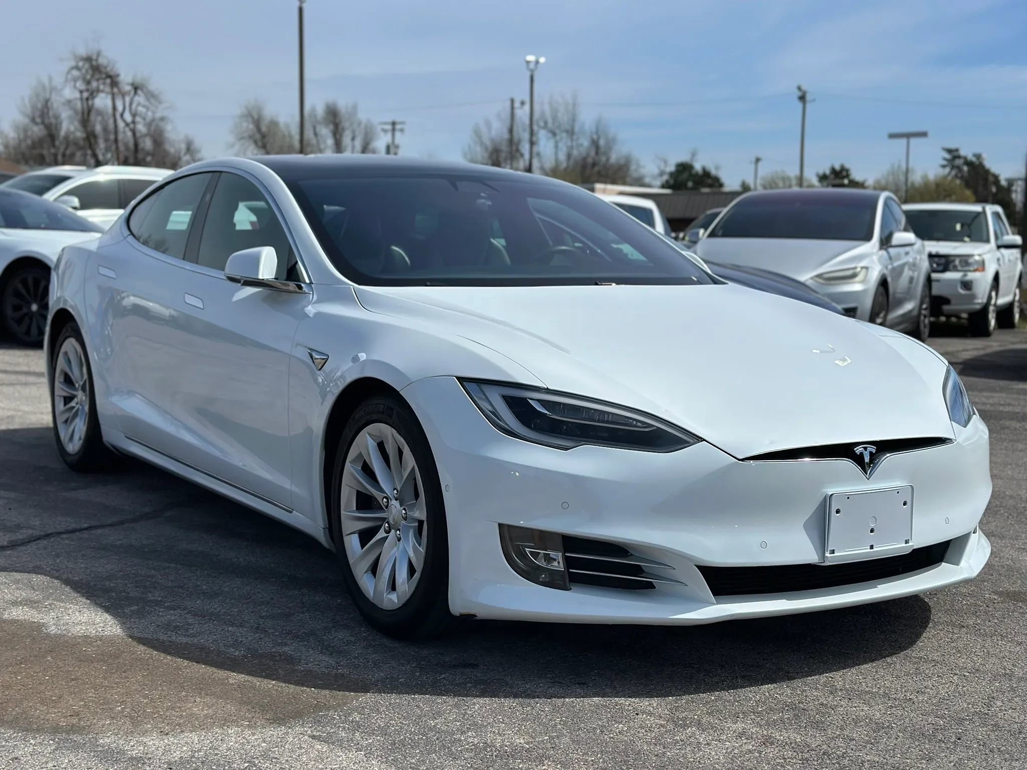 Used 2017 Tesla Model S 75D AWD/4WD image 5