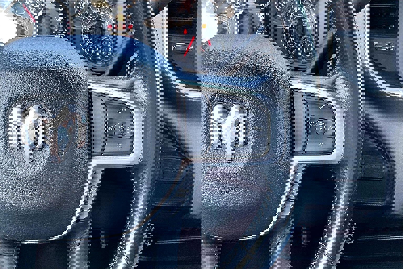 Used 2023 RAM 2500 Big Horn w/ Level 1 Equipment Group image 13