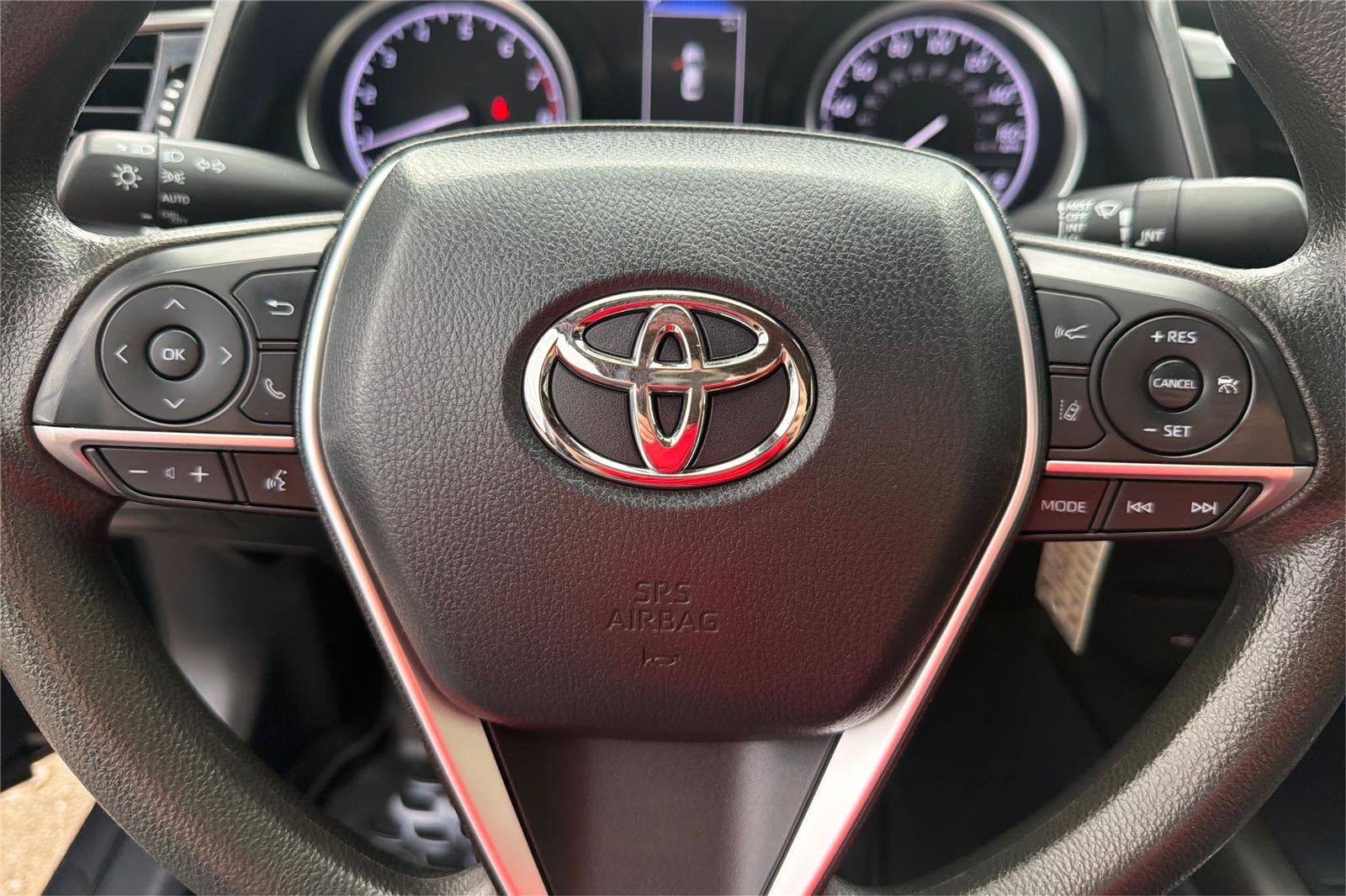 Used 2021 Toyota Camry LE FWD image 16