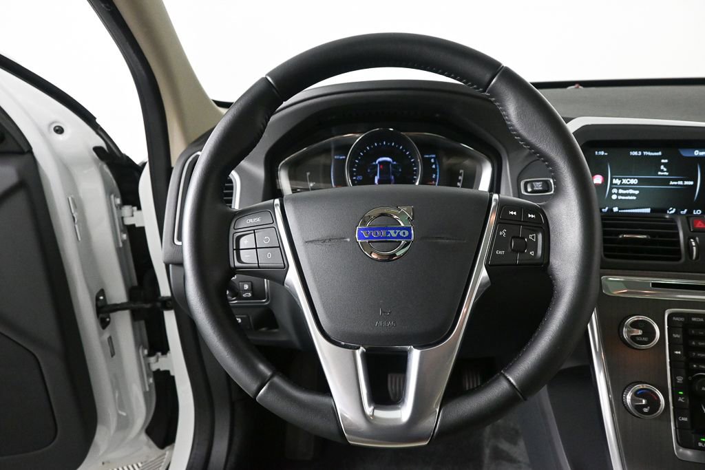 Used 2016 Volvo XC60 T5 Premier w/ Proximity Package FWD video 2