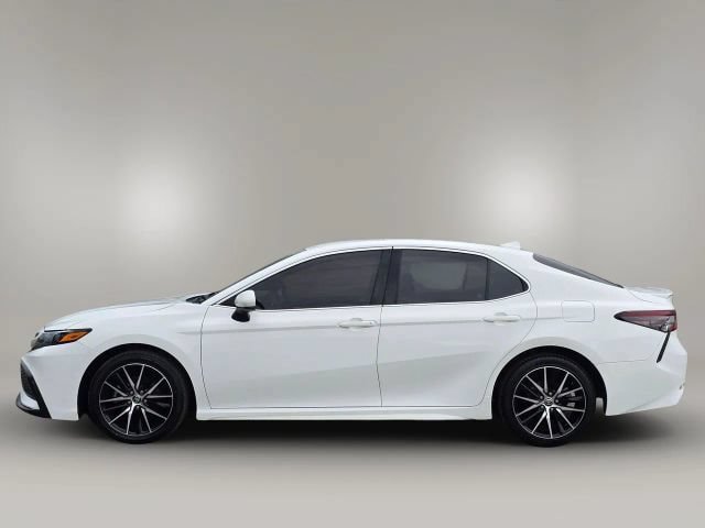 Used 2021 Toyota Camry SE FWD image 8