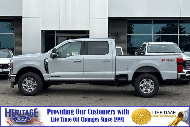 New 2026 Ford F250 XLT w/ XLT Premium Package AWD/4WD image 7