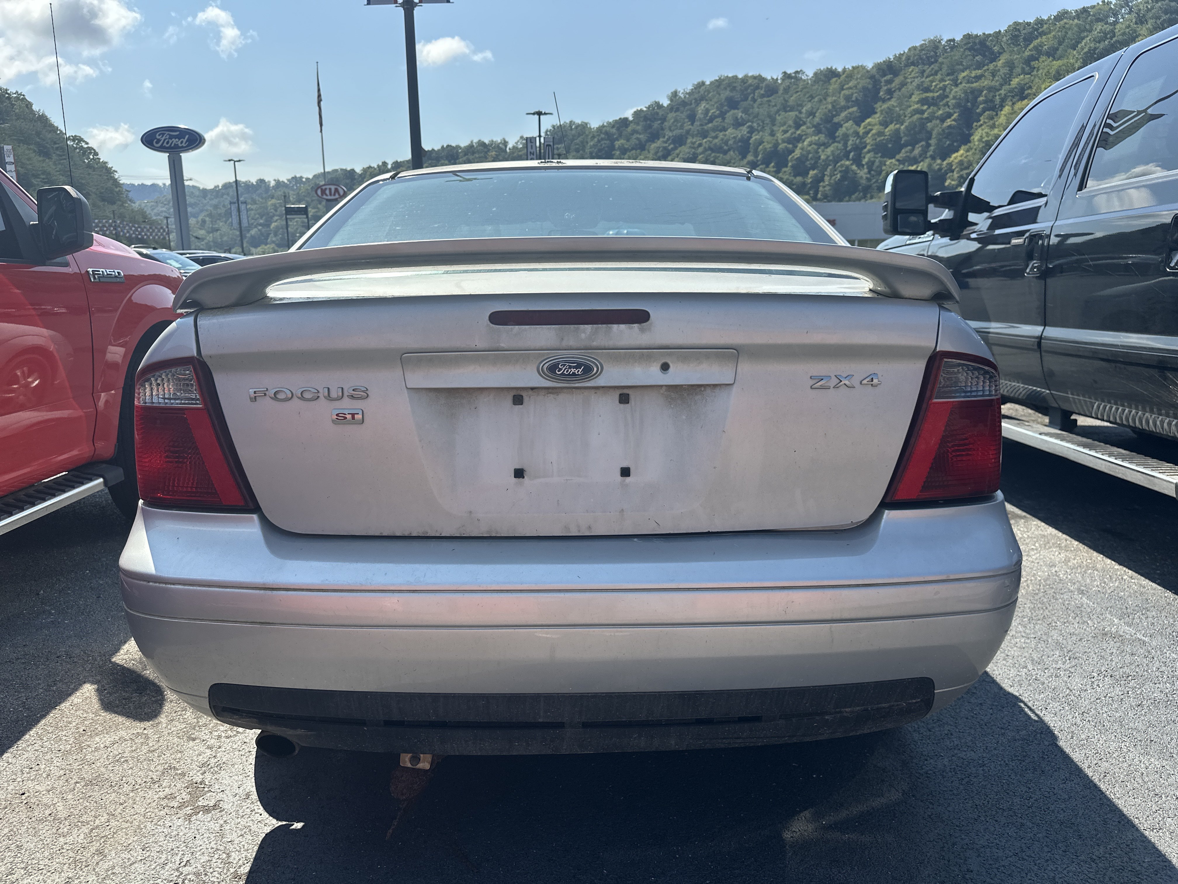 Used 2006 Ford Focus ST FWD image 7