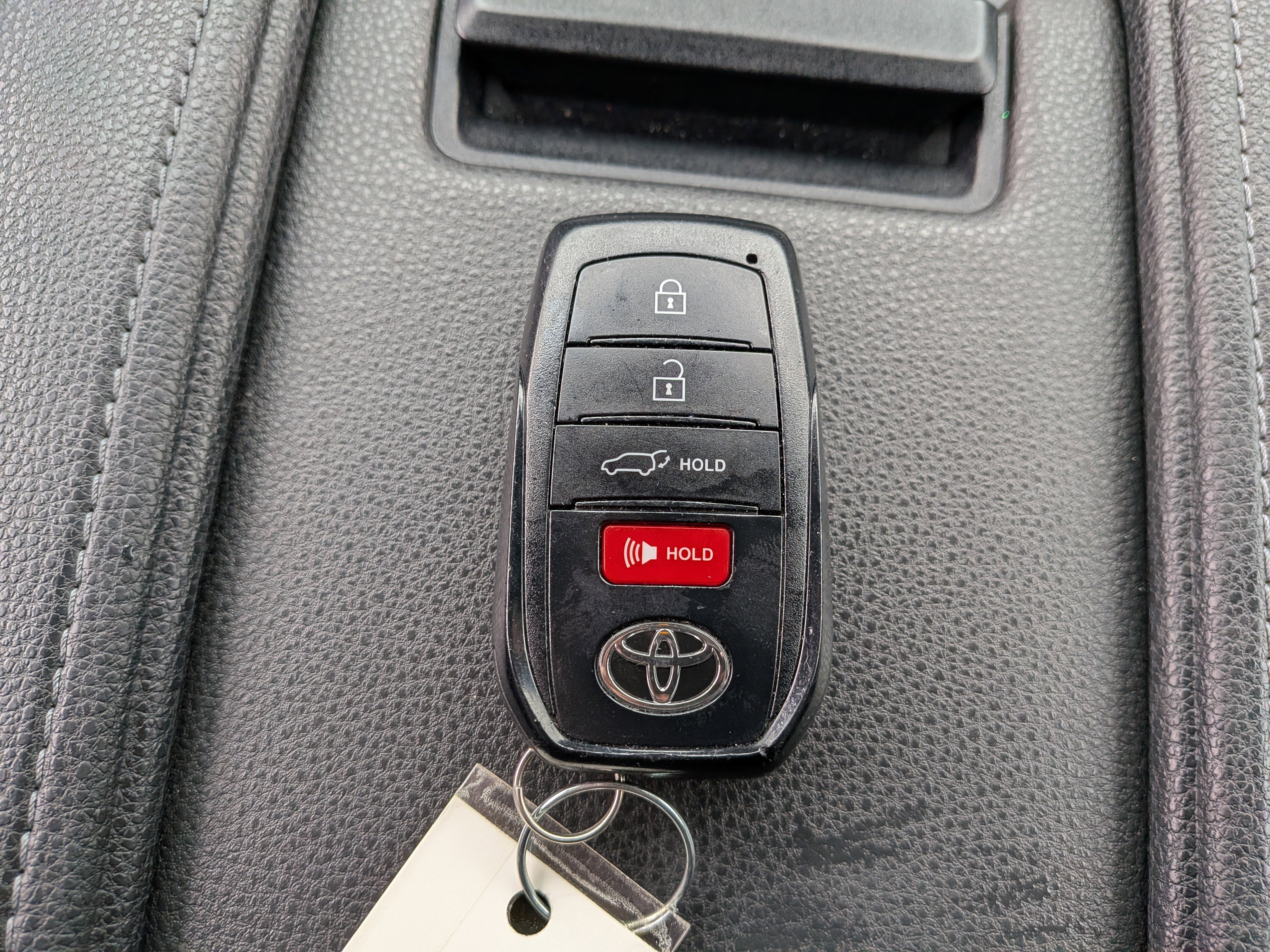 Certified 2024 Toyota Grand Highlander XLE image 40