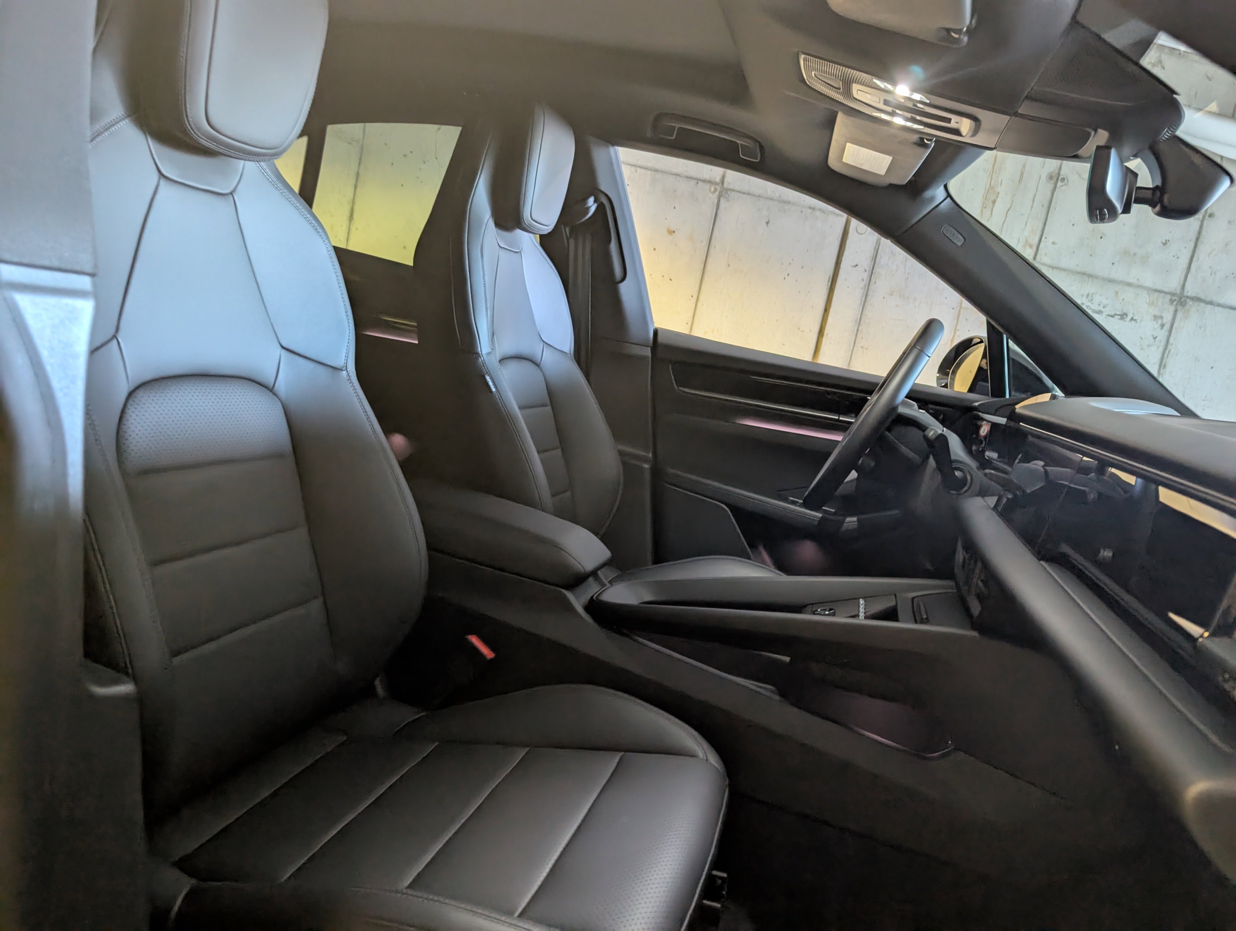 Used 2025 Porsche Macan Electric image 22