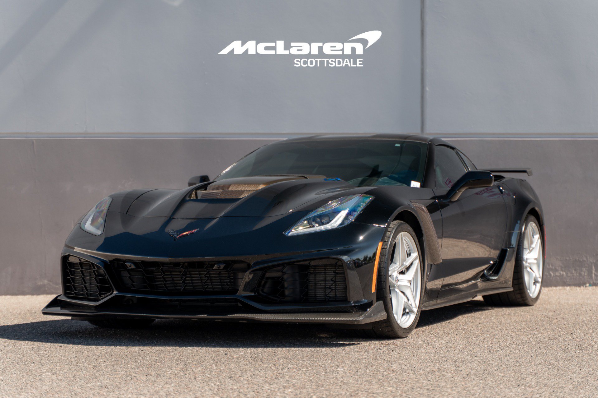 Used 2019 Chevrolet Corvette ZR1 RWD image 3