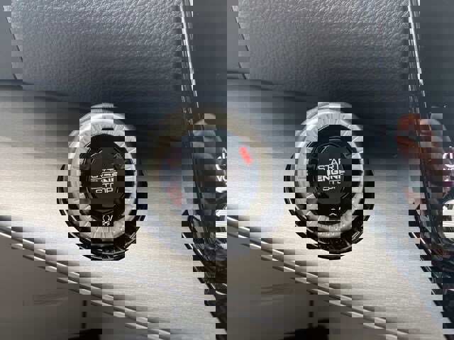 New 2026 Jeep Grand Wagoneer 4WD image 33