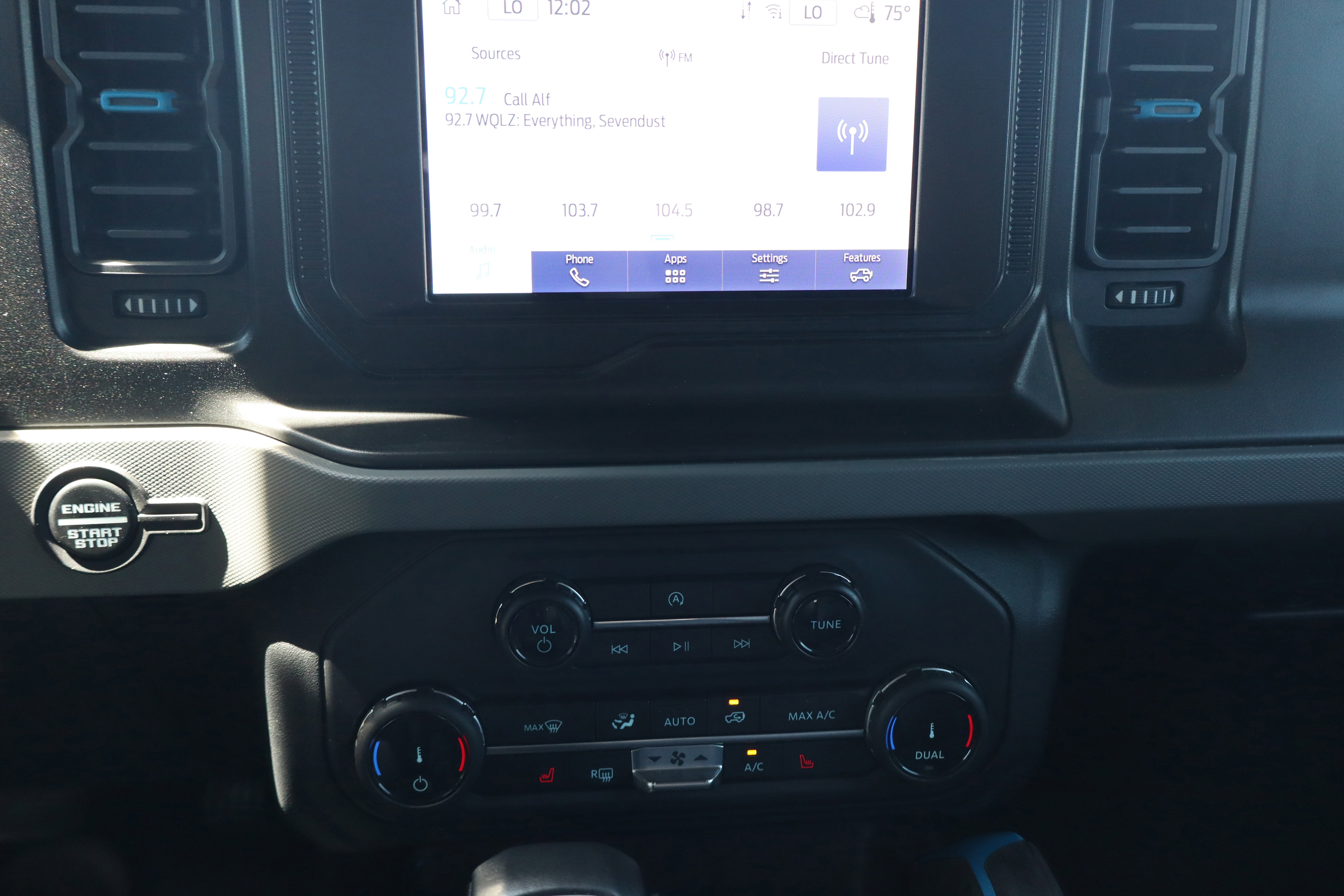Used 2022 Ford Bronco Black Diamond AWD/4WD image 18