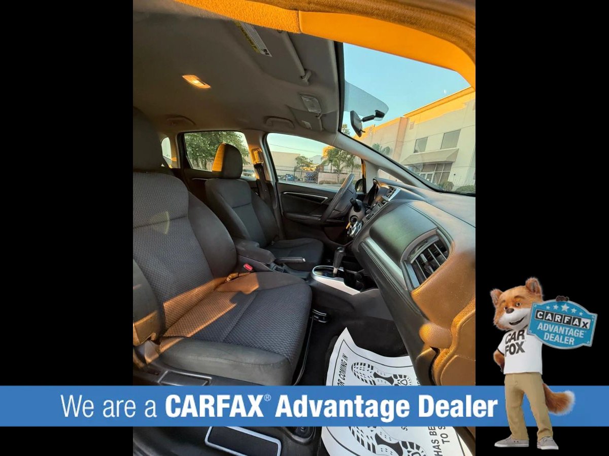 Used 2019 Honda Fit LX image 38