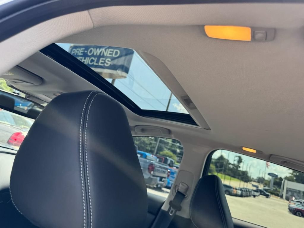 Used 2023 INFINITI Q50 Luxe w/ Cargo Package AWD/4WD image 11