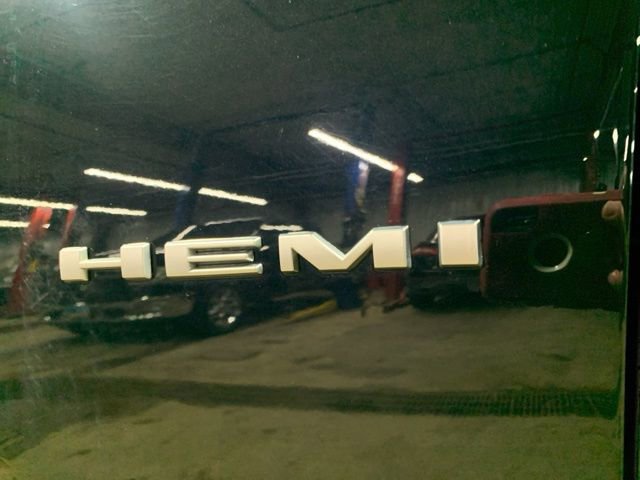 Used 2025 Dodge Durango R/T image 41