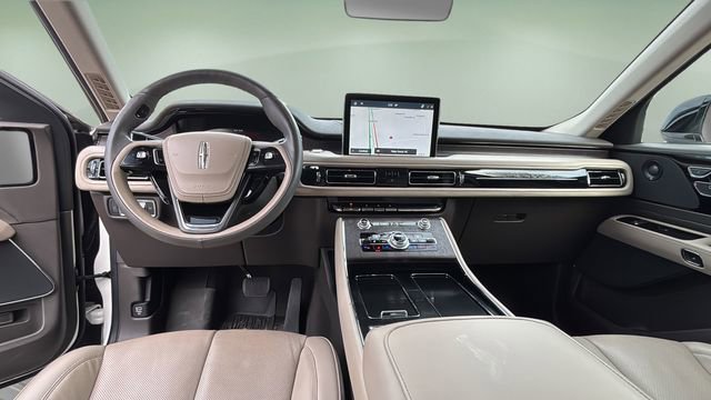 Used 2022 Lincoln Aviator Reserve w/ Equipment Group 201A image 16