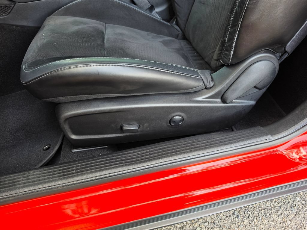 Used 2023 Dodge Challenger R/T Scat Pack RWD image 16