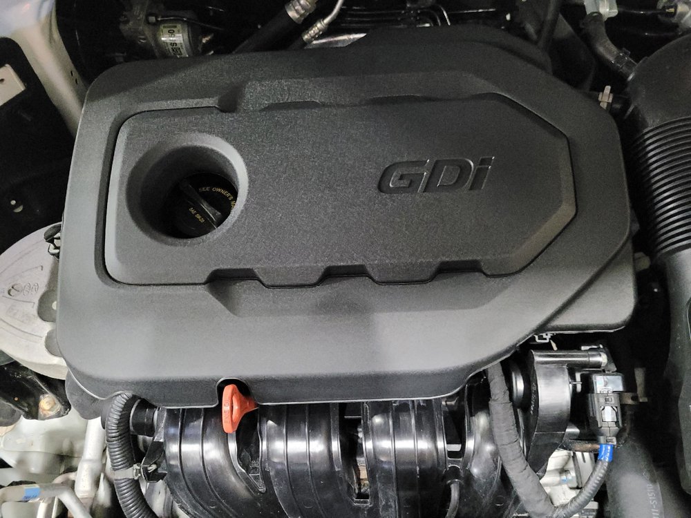Used 2019 Hyundai Santa Fe SE AWD/4WD image 30