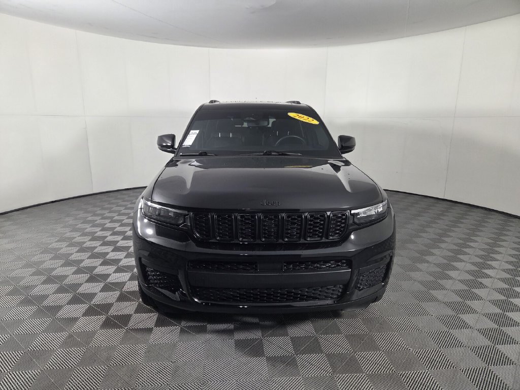 Used 2022 Jeep Grand Cherokee L Laredo RWD image 4