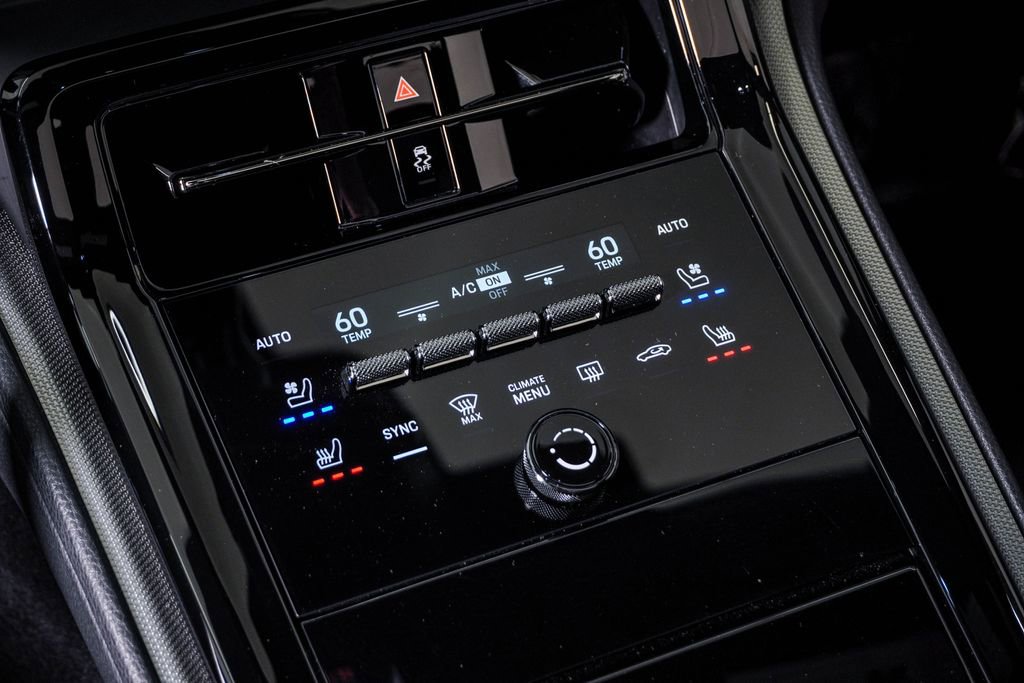Used 2024 Porsche Panamera 4 AWD/4WD image 25