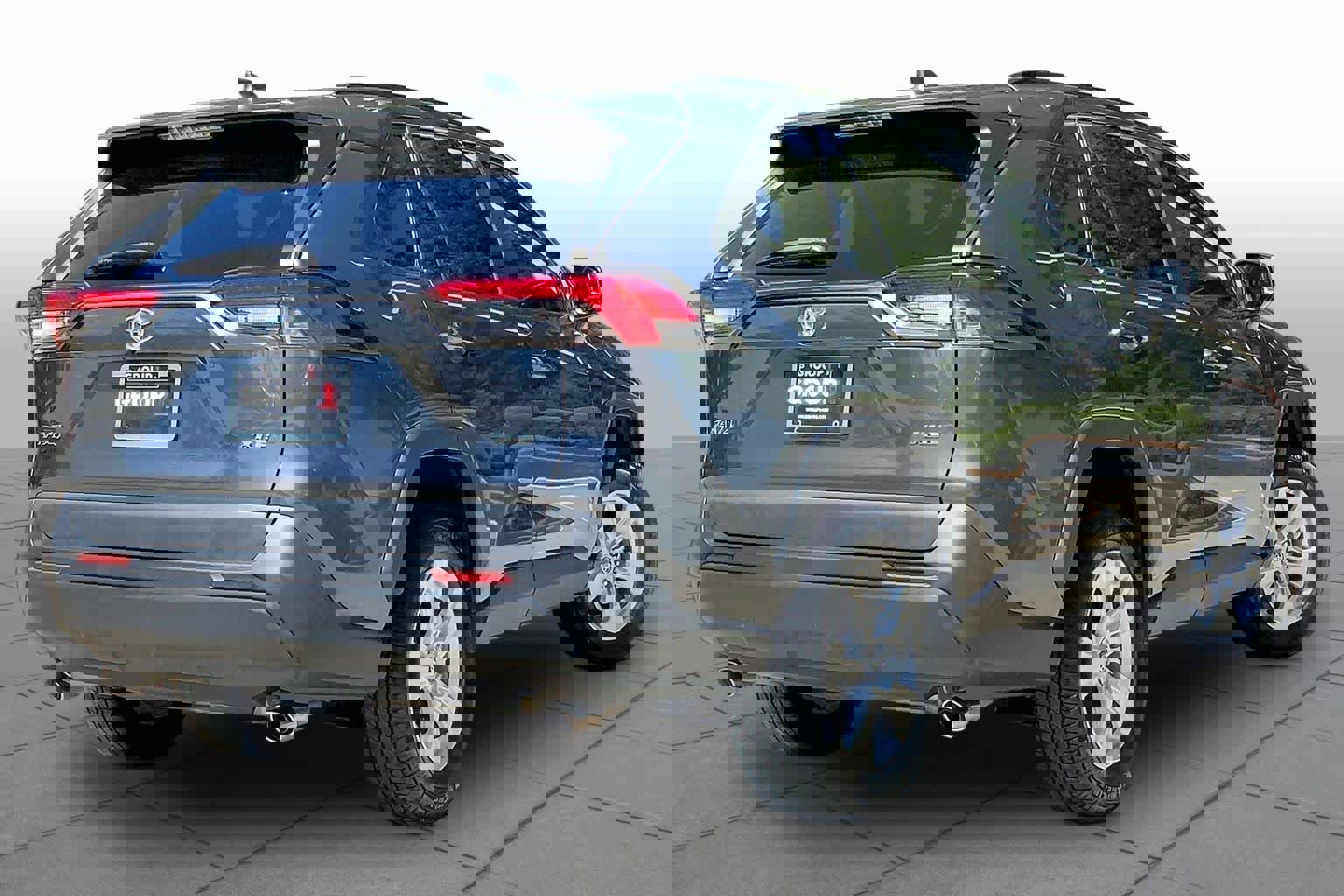 Used 2019 Toyota RAV4 XLE image 13