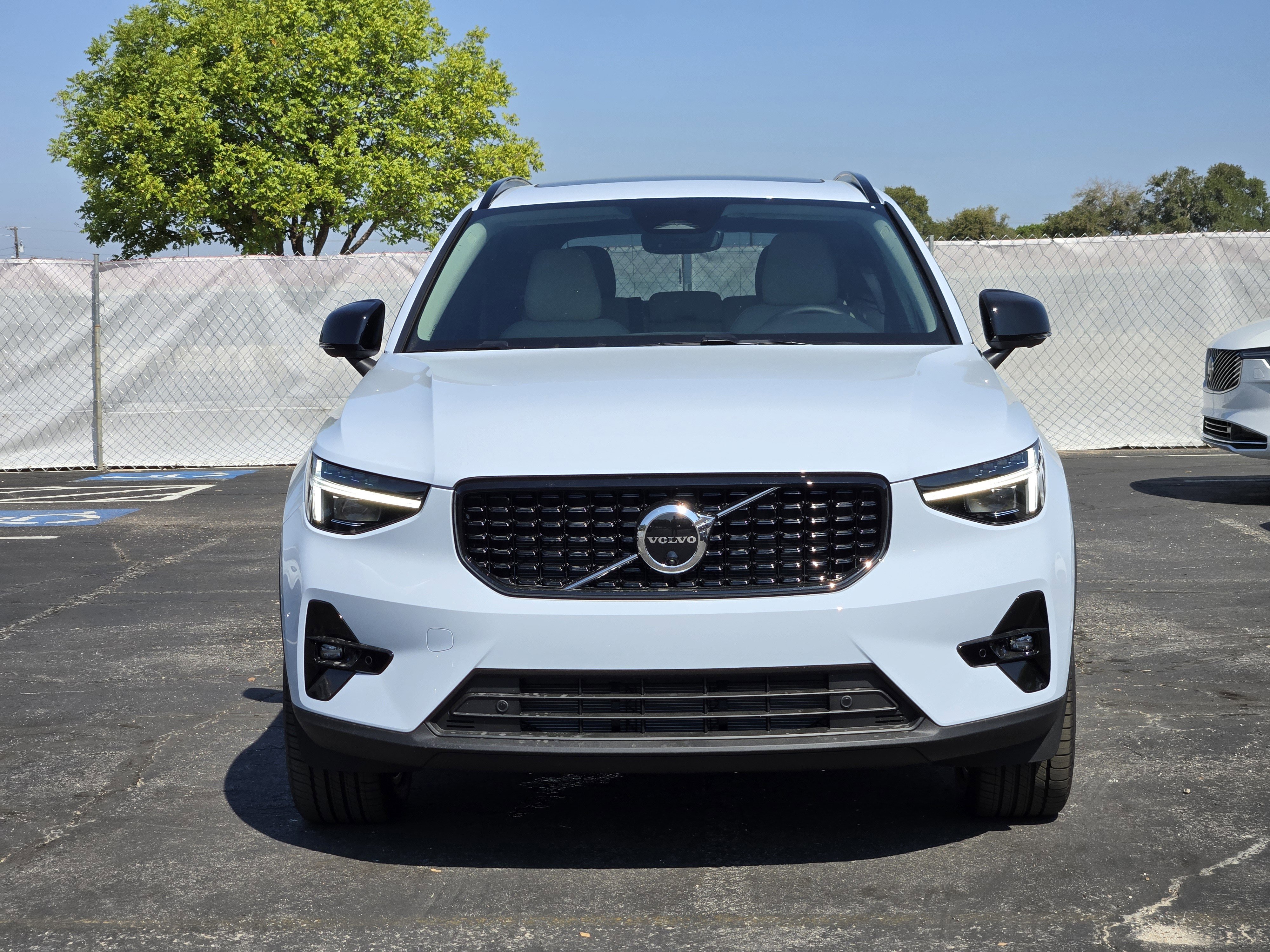 New 2026 Volvo XC40 B5 Plus w/ Protection Package Premier image 8