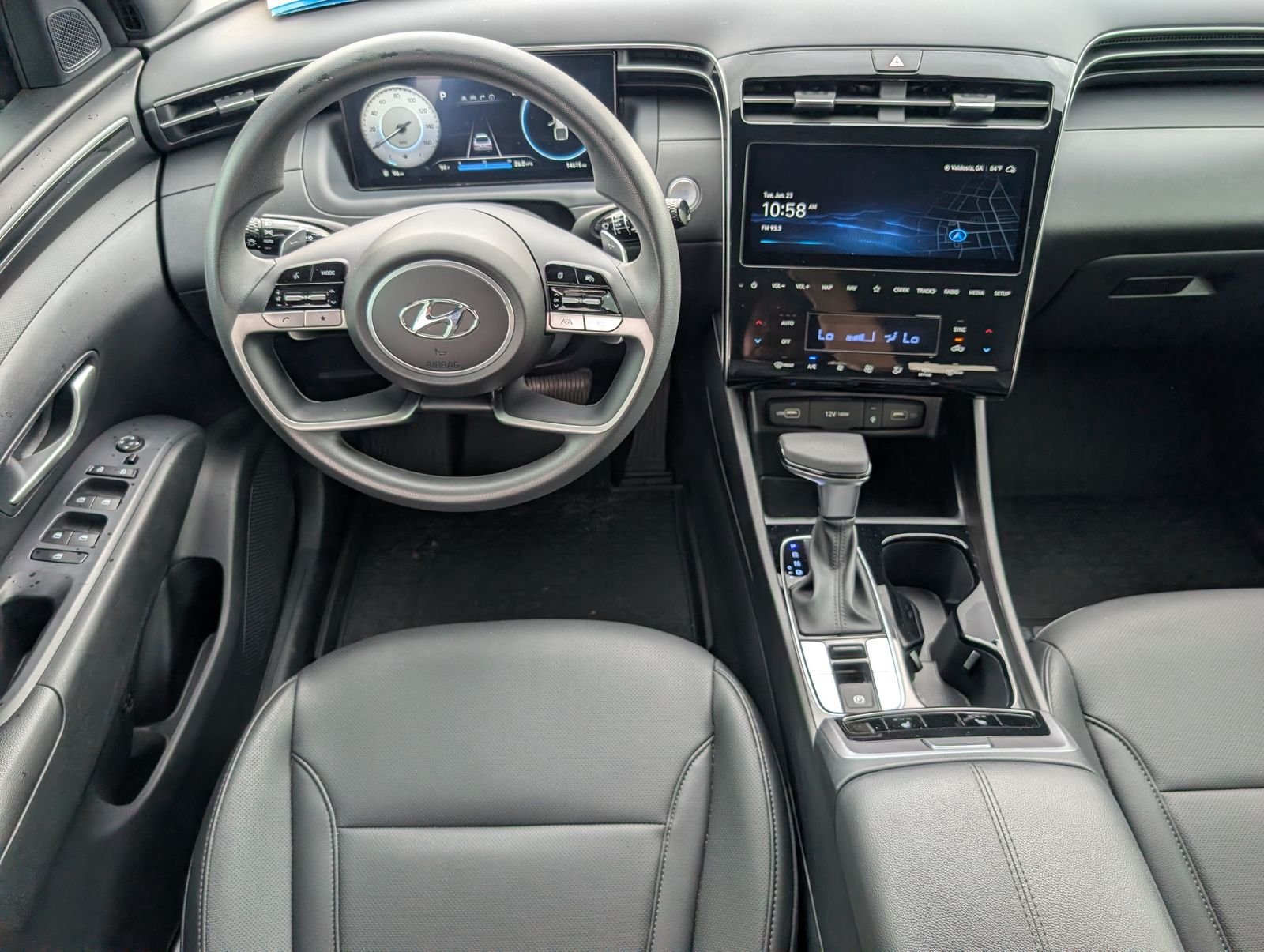 Used 2024 Hyundai Santa Cruz Night AWD/4WD image 6
