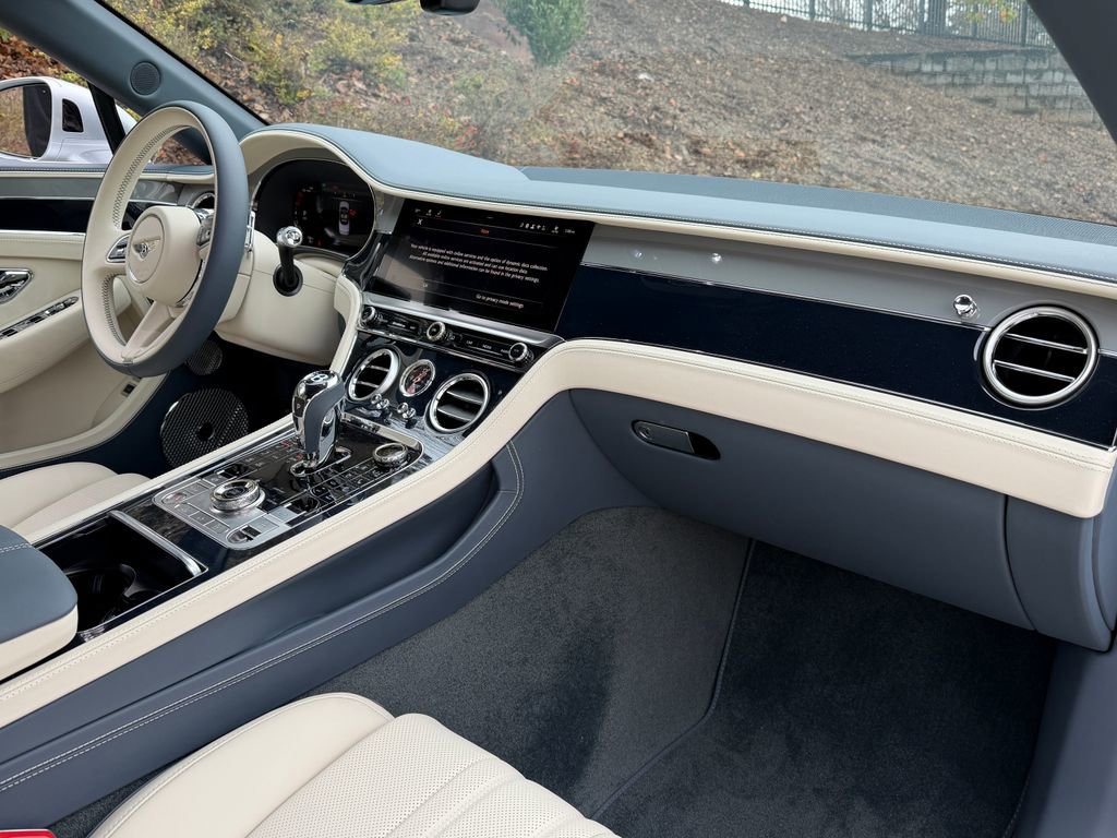 New 2026 Bentley Continental GTC image 2