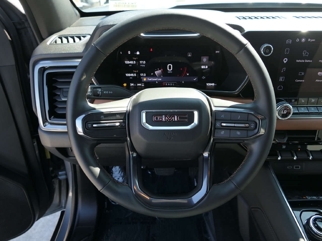 Used 2025 GMC Canyon AT4 w/ AT4 Premium Package AWD/4WD image 19