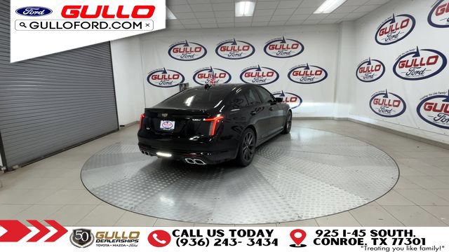 Used 2024 Cadillac CT5 V w/ Platinum Package RWD image 9