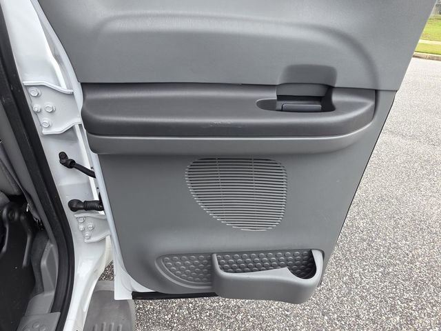 Used 2004 Ford F250 XL RWD image 34
