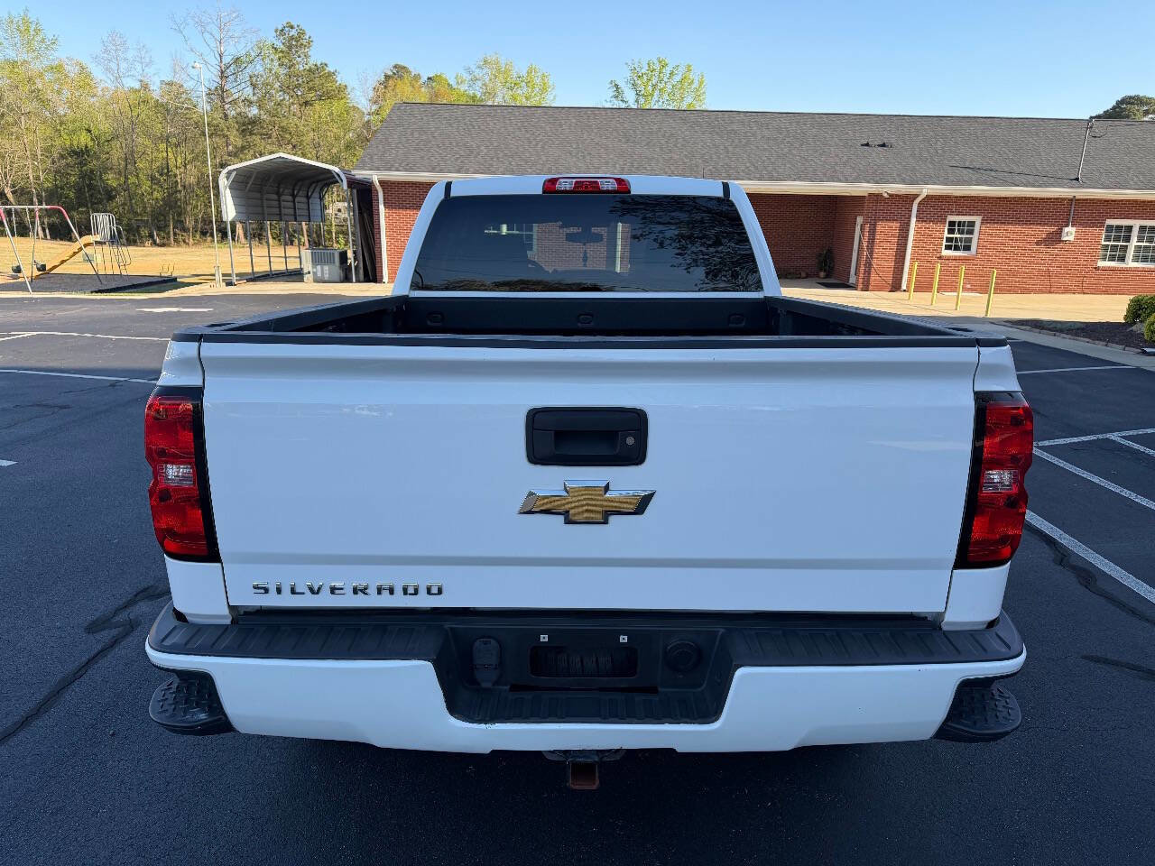 Used 2017 Chevrolet Silverado 1500 Custom w/ Custom Convenience Package image 6