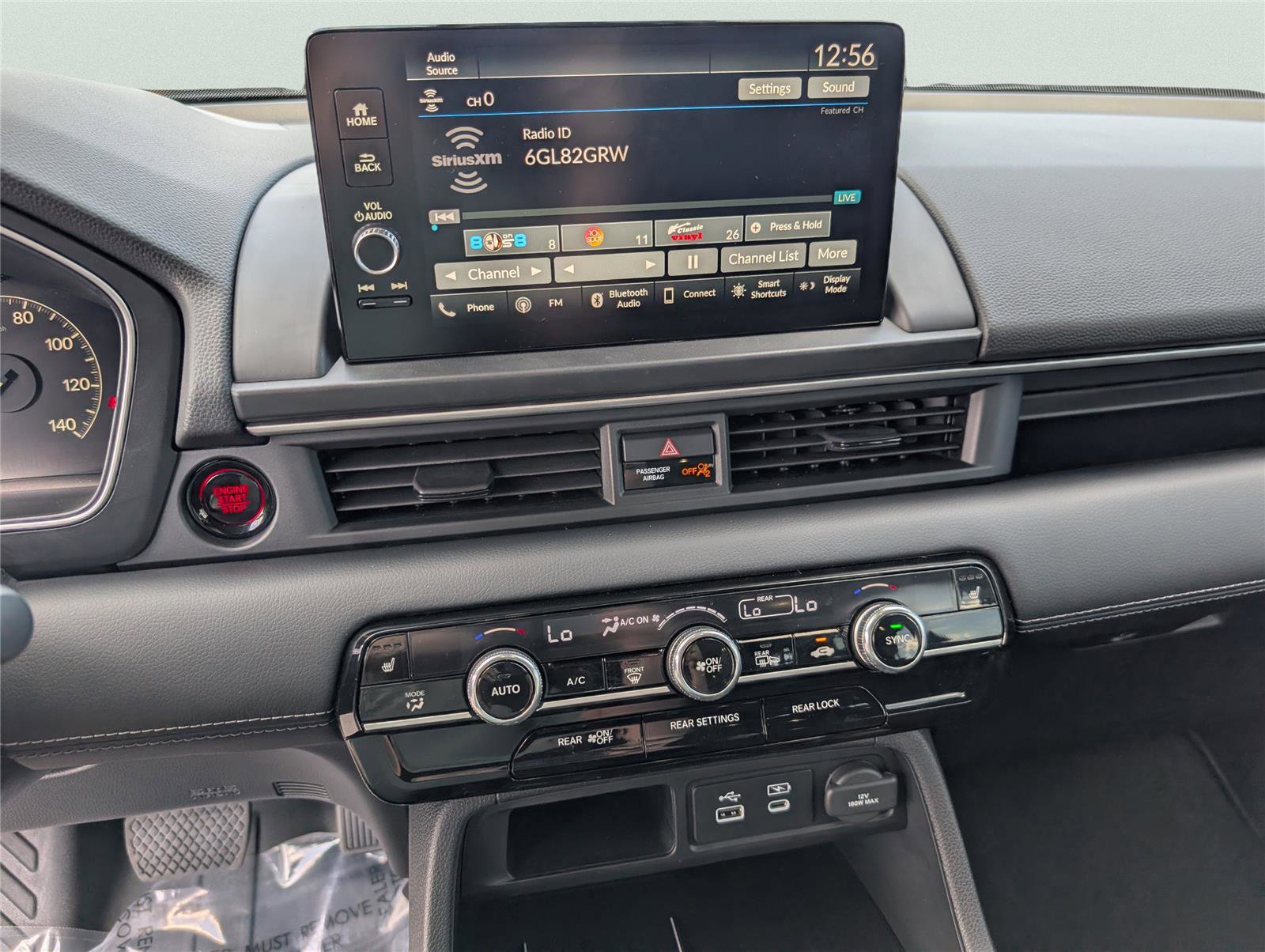 Used 2025 Honda Pilot EX-L image 16