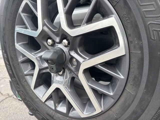 Used 2024 Jeep Wrangler Sahara image 16