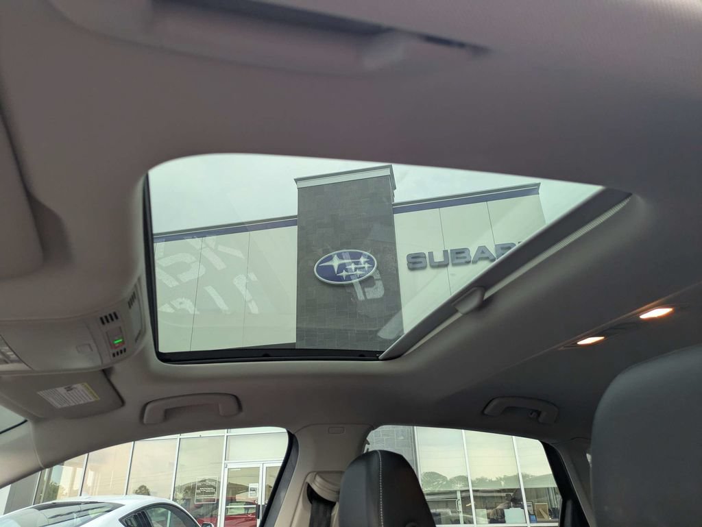 Certified 2025 Volkswagen Jetta SEL FWD image 20