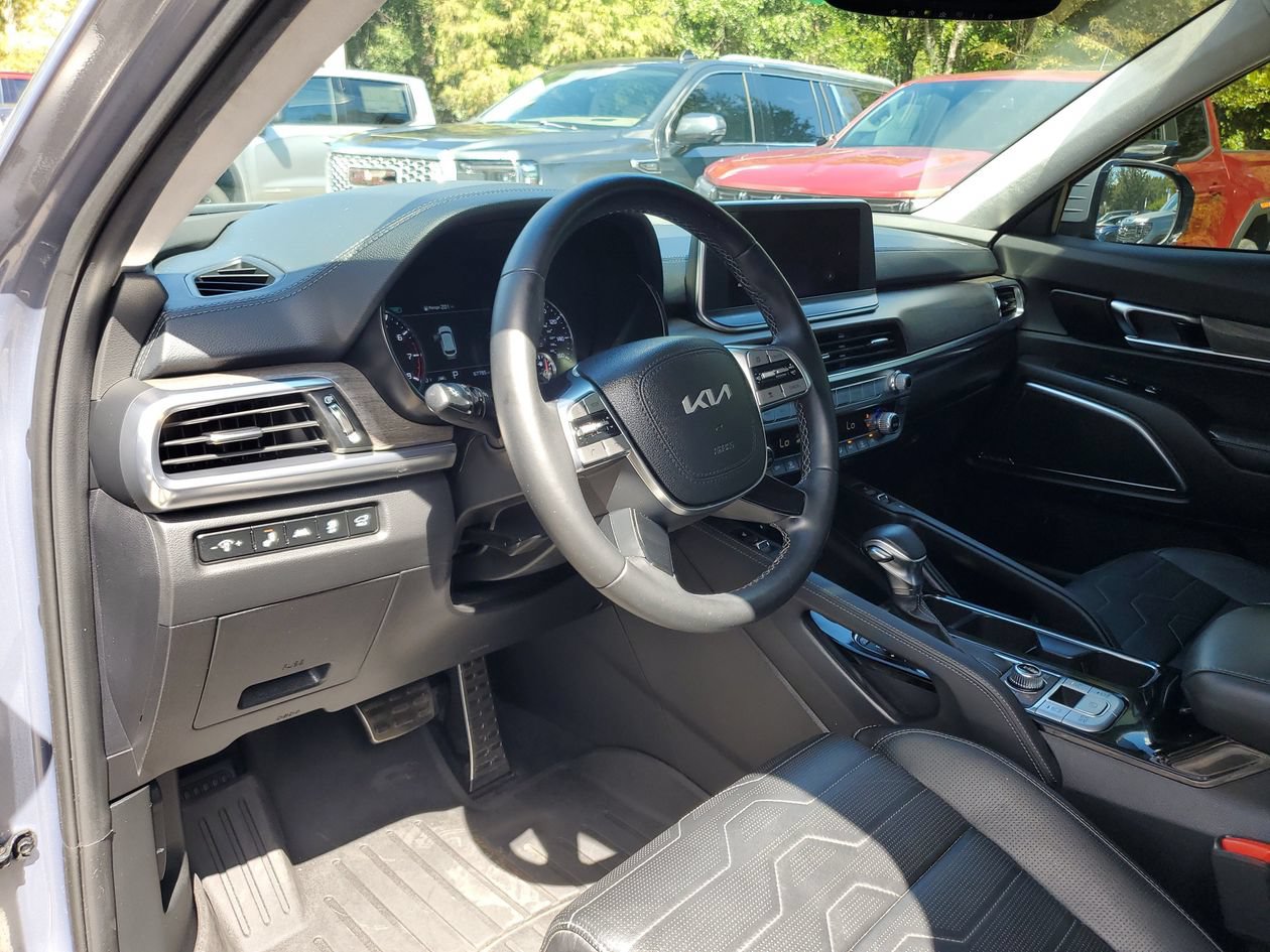 Used 2022 Kia Telluride SX w/ SX Prestige Package AWD/4WD image 20